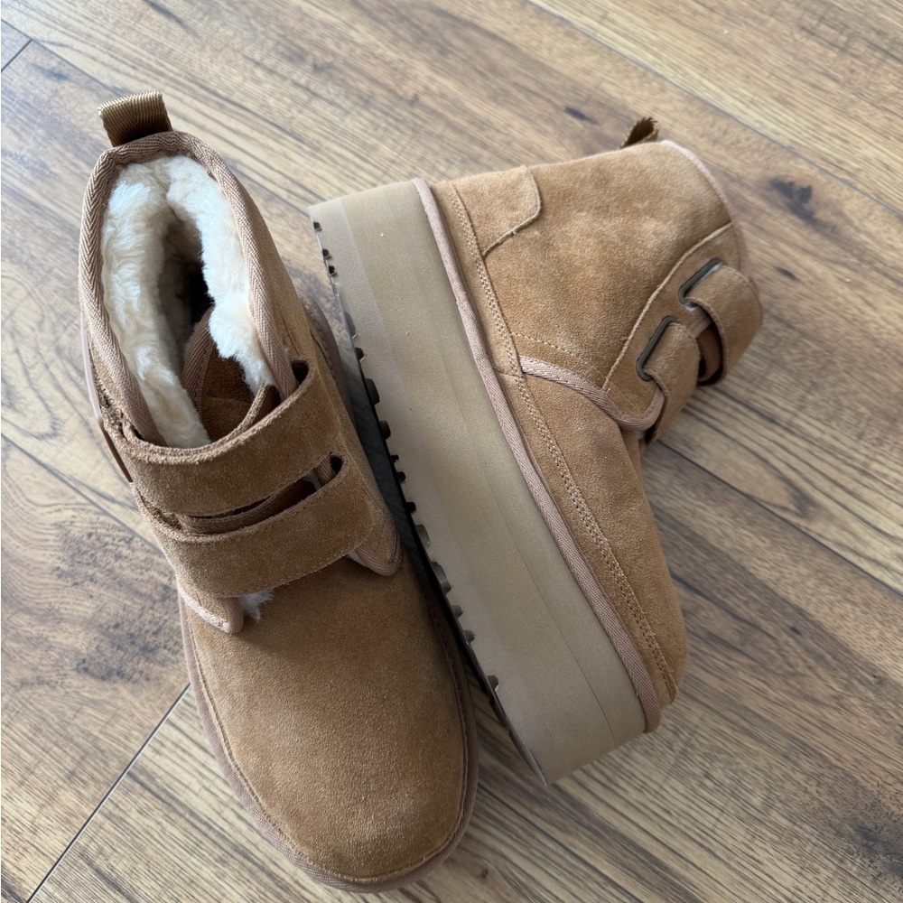 UGG neumel platform boots